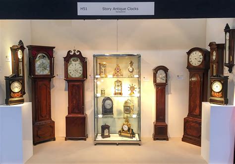 vintage clock dealers near me.